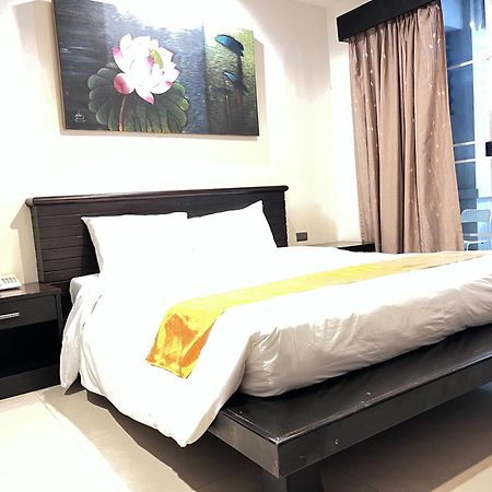 Lub Sbuy Hostel Phuket Buitenkant foto