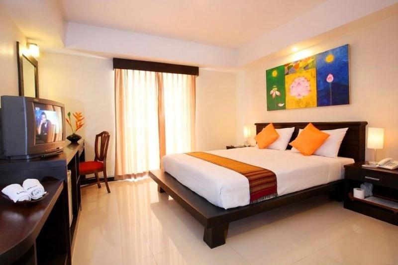Lub Sbuy Hostel Phuket Buitenkant foto