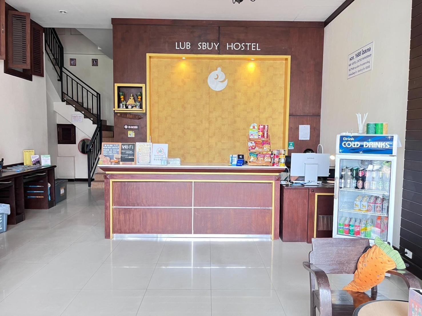 Lub Sbuy Hostel Phuket Buitenkant foto