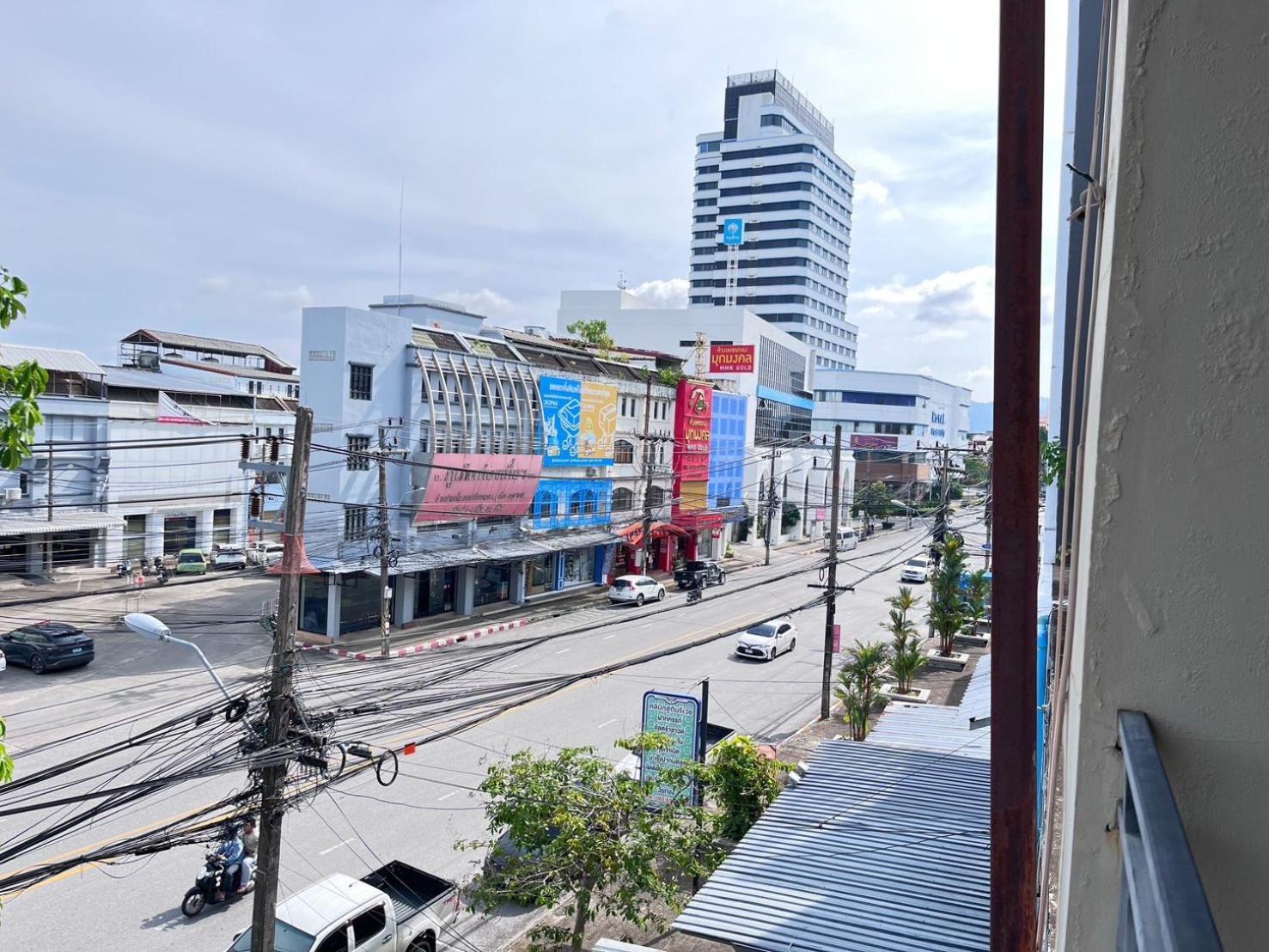 Lub Sbuy Hostel Phuket Buitenkant foto
