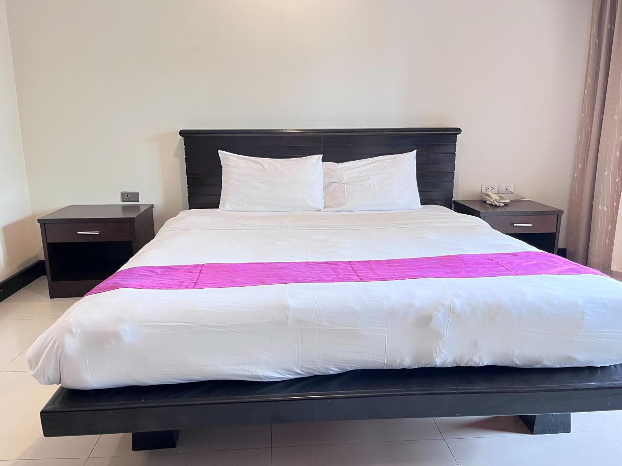 Lub Sbuy Hostel Phuket Buitenkant foto